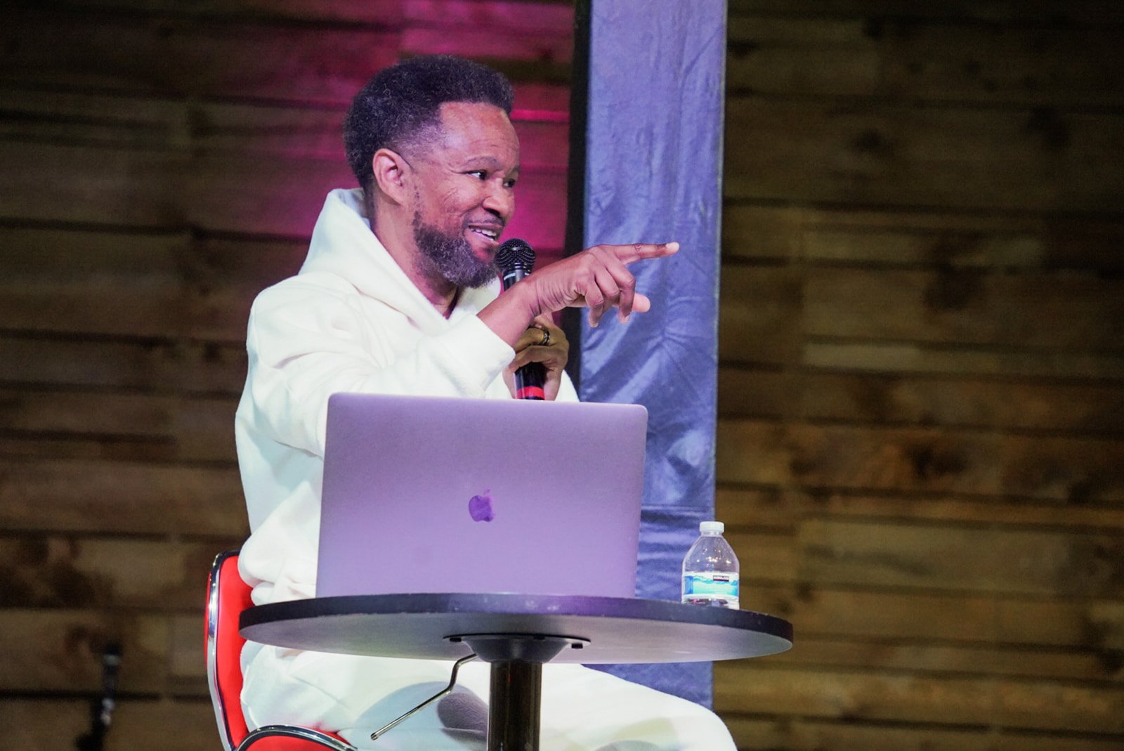 Apostle Craig teaching