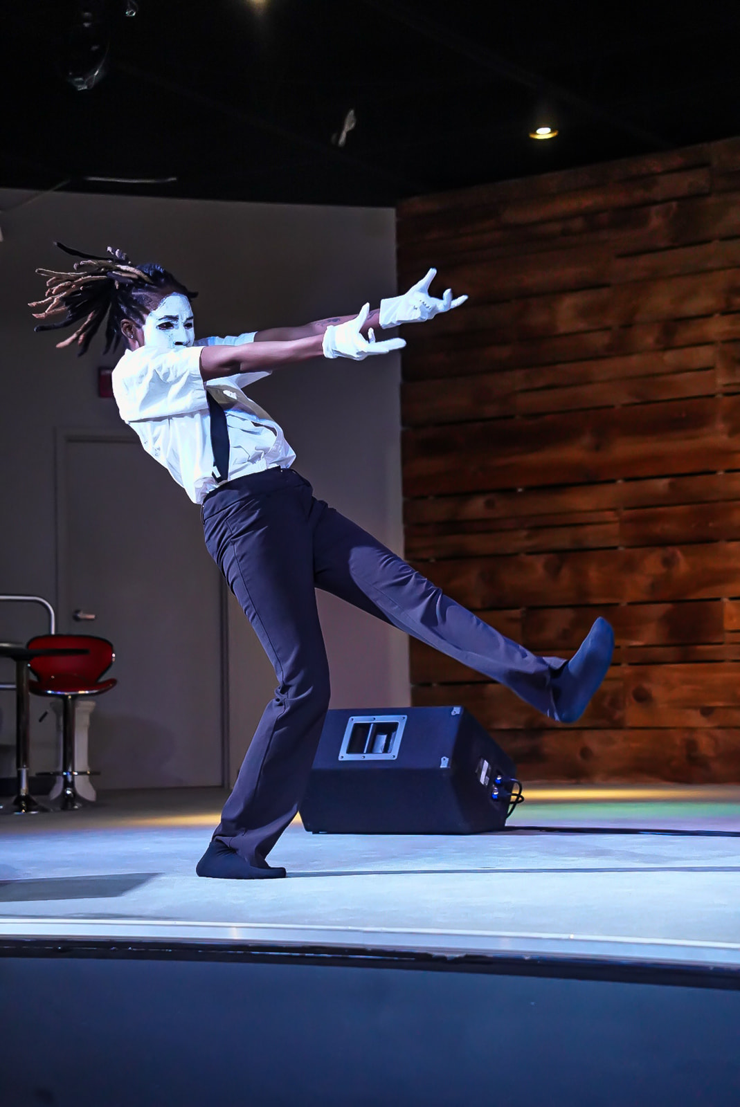 Mime ministry in motion during worship